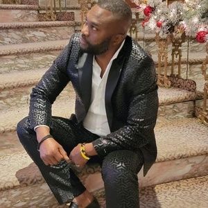 Meet your Posher, Max